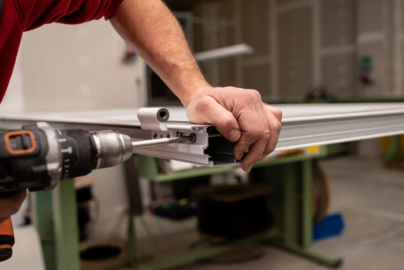 guia para elegir tipos de aluminio para puertas