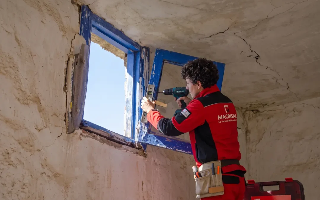 Ventana descuadrada: causas, diagnóstico y cómo devolverla a escuadra